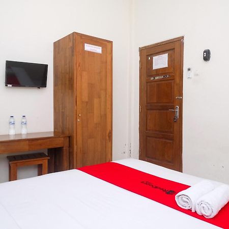 Reddoorz Syariah Near Pakuwon Mall Jogja Kejayan Exterior photo